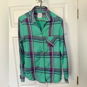 American Eagle Outfitters Teal Plaid Button-Down Shirt with Purple Accent